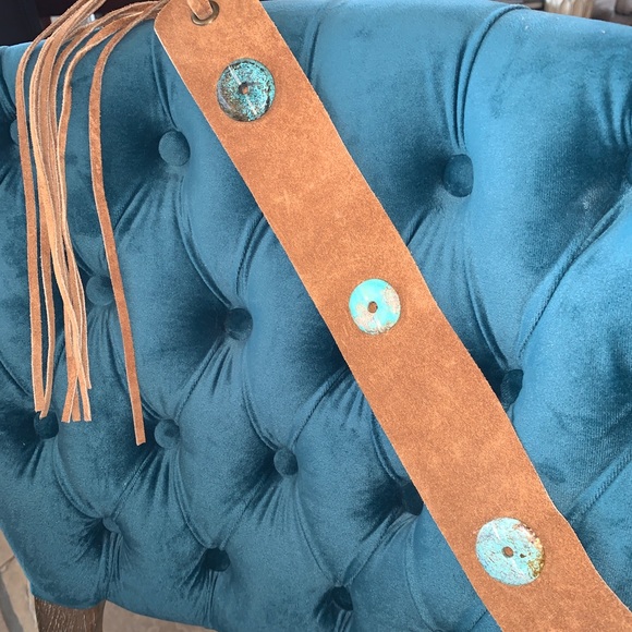 VNTG BELT. suede and turquoise tie. - Picture 3 of 10